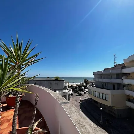 Modernshore - Attico Sul Mare Apartment Alba Adriatica