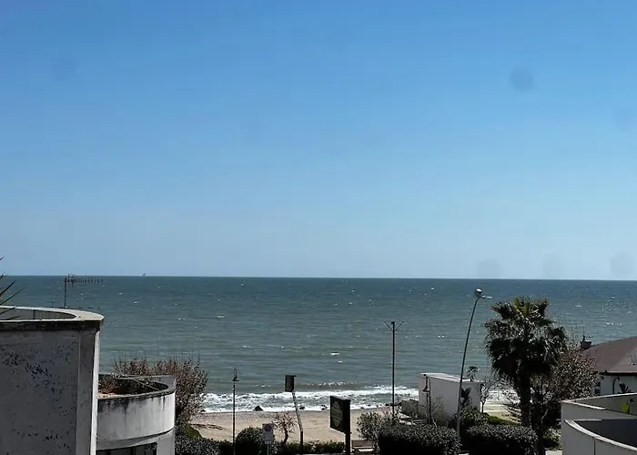 Modernshore - Attico Sul Mare Apartamento *